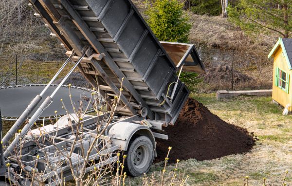 Yard Soil Delivery in Plano