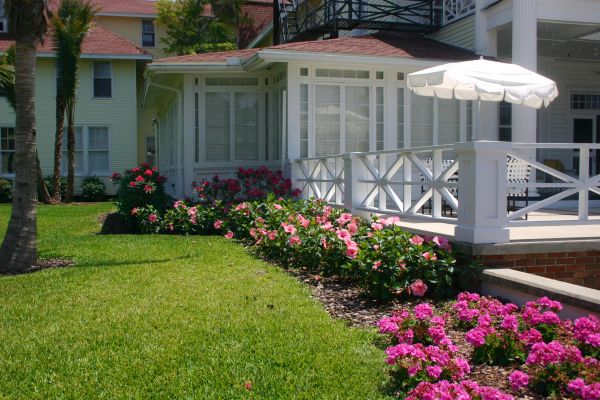 Deck Landscaping Service in Plano