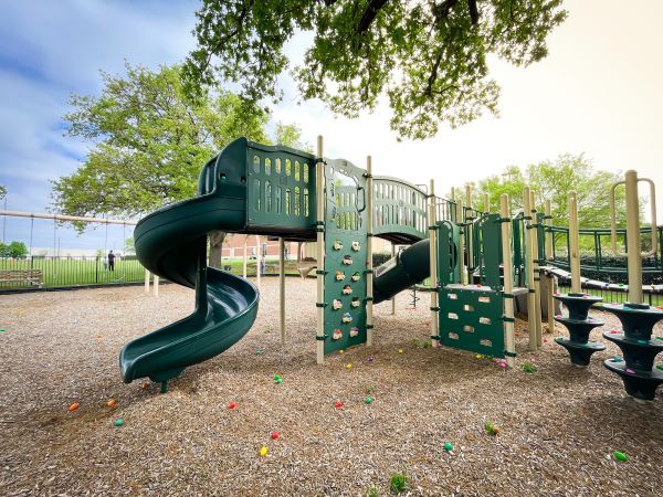 Playground Mulch Service in Plano
